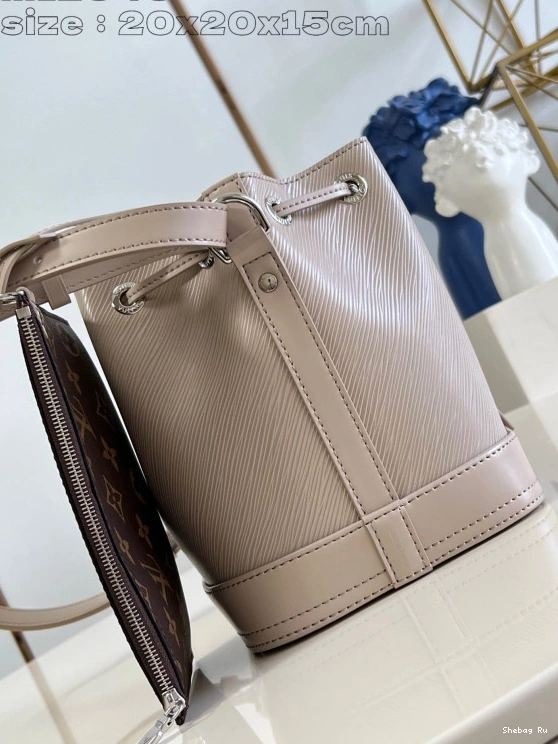 VUITTON LOUIS NÉONOÉ BB-20*20*15cm 0809